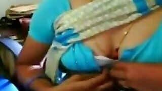 Neighbour Desi Aunty Breaking 87